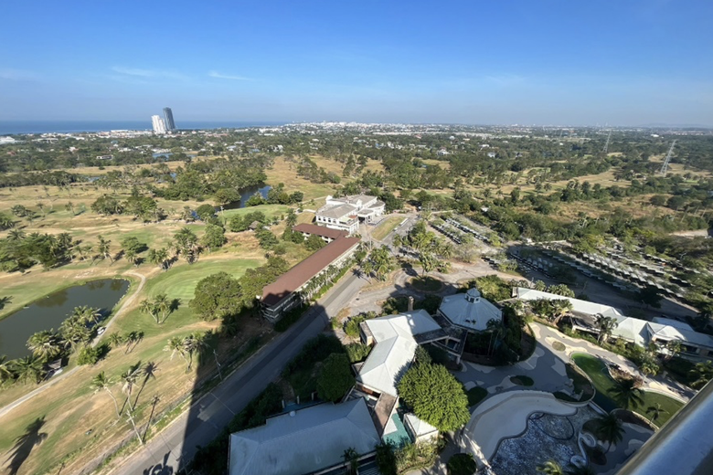 4 Bedroom Condo For Rent