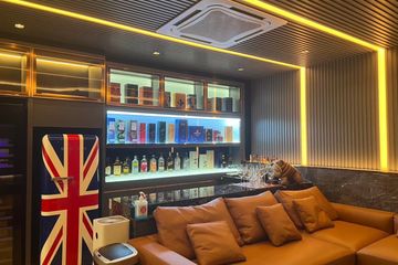 4 Bedroom House for sale in Phra Khanong Nuea, Bangkok near BTS Phra Khanong