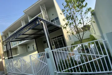 3 Bedroom Townhouse for rent in Fatreo, Takhian Tia, Chonburi