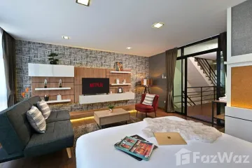 4 Bedroom Townhouse for sale in Chang Phueak, Chiang Mai