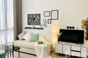 Condo for sale in Bang Lamphu Lang, Bangkok near BTS Krung Thon Buri