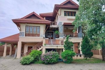 4 Bedroom House for sale in Sam Wa Tawan Tok, Bangkok