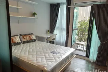 1 Bedroom Condo for sale in Sam Sen Nok, Bangkok