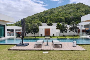 5 Bedroom Villa for sale in Thap Tai, Prachuap Khiri Khan