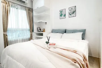 1 Bedroom Condo for sale in Chom Phon, Bangkok near BTS Mo chit