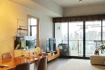2 Bedroom Condo for sale in Khlong Toei Nuea, Bangkok near MRT Phetchaburi