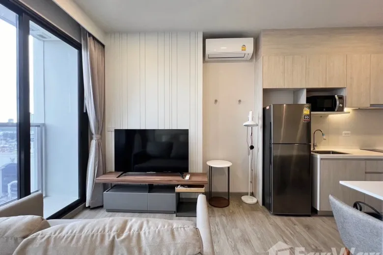 1 Bedroom Condo