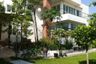 5 Bedrooms House for sale In Saphan Sung Bangkok