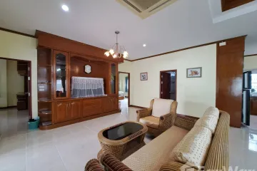 2 Bedroom House for rent in Na Kluea, Chonburi
