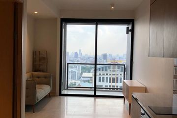 1 Bedroom Condo for sale in Silom, Bangkok near BTS Surasak
