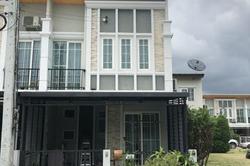 2 Bedroom Townhouse for sale in Tha Raeng, Bangkok