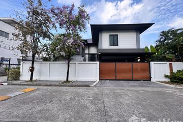 6 Bedroom House for sale in Naphalai Village, Bang Na, Bangkok near BTS Bang Na