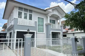 3 Bedroom House for rent in Bang Mae Nang, Nonthaburi
