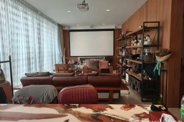 4 Bedroom House for Sale or Rent in Khlong Chan, Bangkok