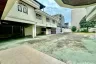 6 Bedroom House for sale in Din Daeng, Bangkok near MRT Phra Ram 9