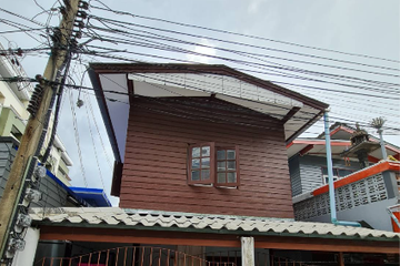 2 Bedroom House for sale in Sam Sen Nok, Bangkok near MRT Phawana