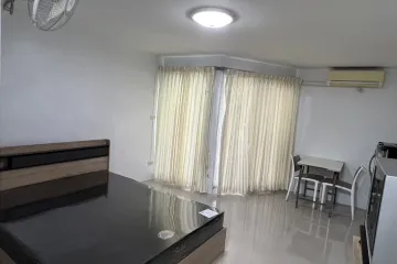 Condo for sale in Surasak, Chonburi