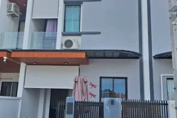 3 Bedroom Townhouse for rent in Chalong, Phuket