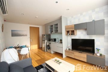 2 Bedroom Condo for sale in Silom, Bangkok near BTS Surasak