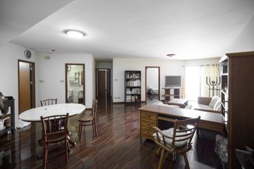 3 Bedroom Condo for sale in Bang Phong Pang, Bangkok