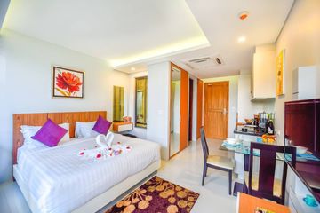 1 Bedroom Condo for sale in Rawai, Phuket