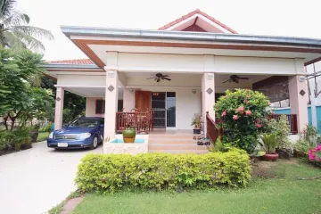 3 Bedroom Villa for sale in Nong Kae, Prachuap Khiri Khan