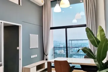 3 Bedroom Condo for sale in Talat Khwan, Nonthaburi near MRT Ministry of Public Health