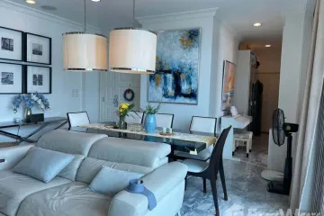 4 Bedroom Condo for sale in Khlong Toei Nuea, Bangkok near MRT Sukhumvit