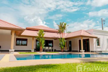 4 Bedroom Villa for Sale or Rent in Choeng Thale, Phuket