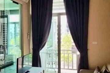 1 Bedroom Condo for sale in Nong Pa Khrang, Chiang Mai