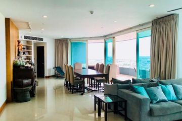 3 Bedroom Condo for sale in Bang Lamphu Lang, Bangkok