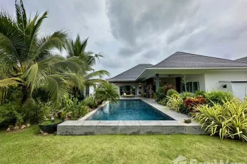 5 Bedroom Villa for sale in Thap Tai, Prachuap Khiri Khan