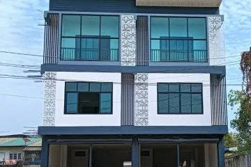 4 Bedroom Commercial for sale in Uthai Mai, Uthai Thani
