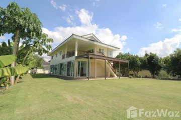 5 Bedroom House for sale in Kumphawapi, Udon Thani