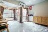 3 Bedroom Townhouse for rent in Talat Nuea, Phuket