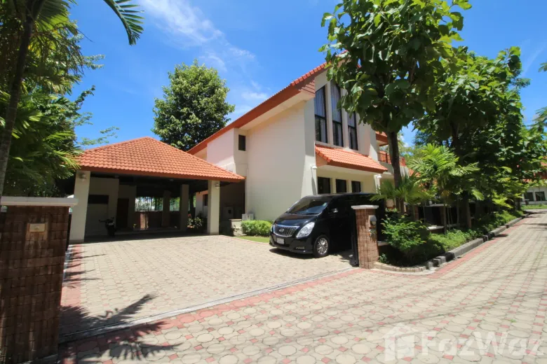 4 Bedroom Villa For Rent