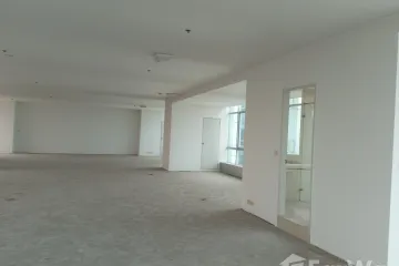 4 Bedroom Condo for sale in Khlong Ton Sai, Bangkok near BTS Saphan Taksin