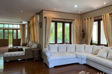 4 Bedroom House for rent in Na Kluea, Chonburi