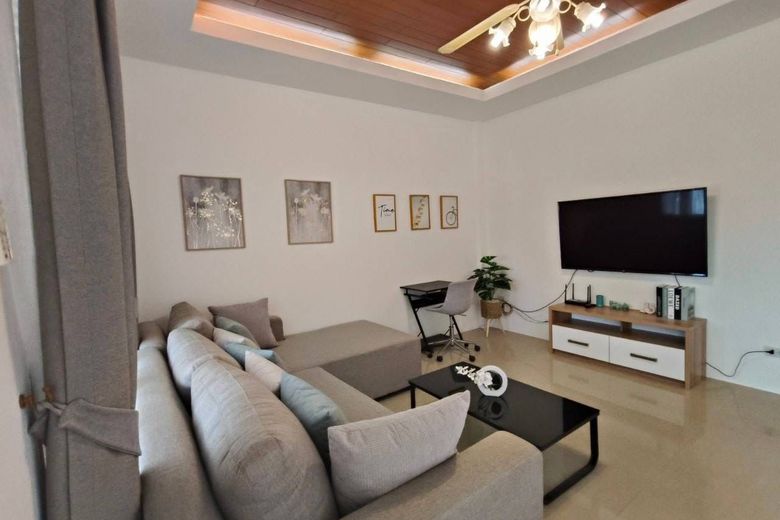 2 Bedroom Townhouse For Rent