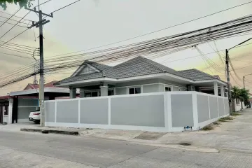 3 Bedroom Villa for sale in Huai Yai, Chonburi