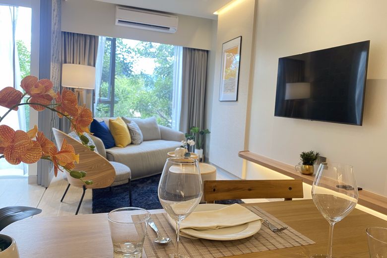 1 Bedroom Condo For Rent