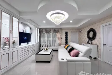 3 Bedroom Townhouse for sale in Nong Prue, Chonburi