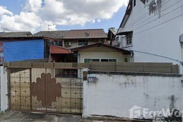 2 Bedroom Townhouse for sale in Si Kan, Bangkok