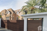 7 Bedroom House for sale in Khlong Tan Nuea, Bangkok