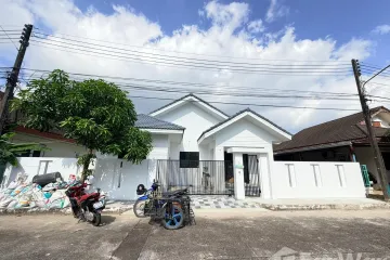 4 Bedroom House for sale in Chalong, Phuket