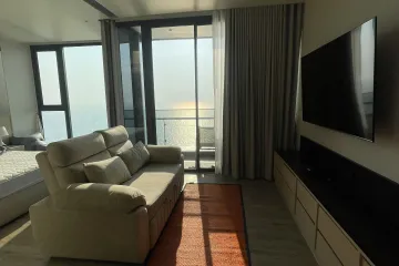 1 Bedroom Condo for rent in Na Kluea, Chonburi