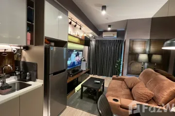 1 Bedroom Condo for sale in Huai Khwang, Bangkok near MRT Phra Ram 9