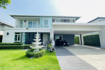 4 Bedroom House for sale in Dokmai, Bangkok