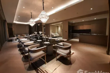 6 Bedroom Condo for sale in Khlong Ton Sai, Bangkok near BTS Charoen Nakhon