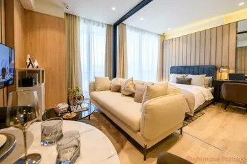 1 Bedroom Condo for sale in Na Kluea, Chonburi